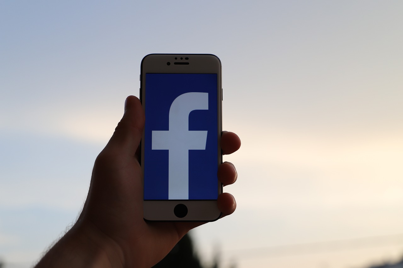 How to Make Your Social Media Accounts Hacker Proof?